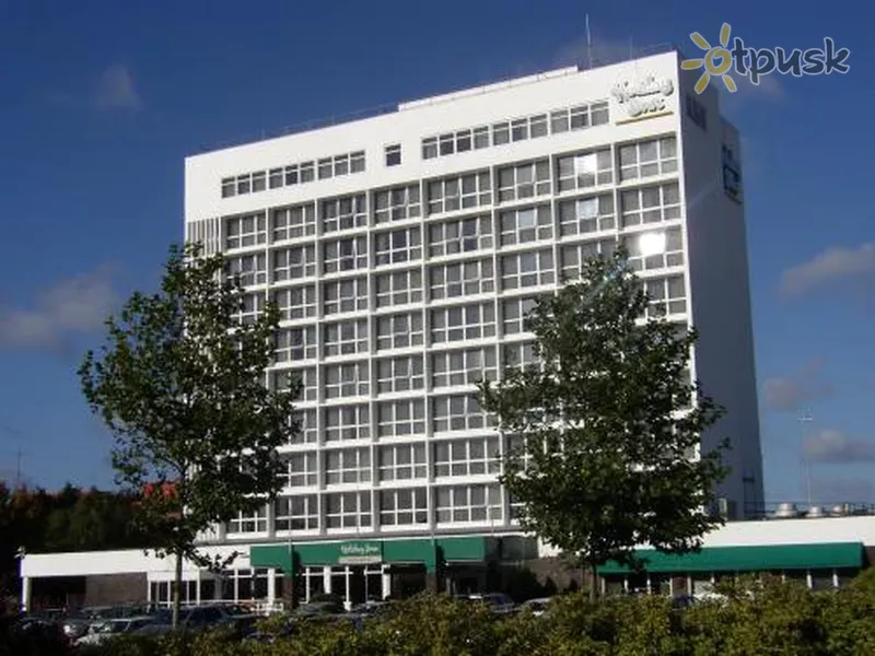 Фото отеля Holiday Inn Southampton 4* Саутгемптон Великобритания экстерьер и бассейны