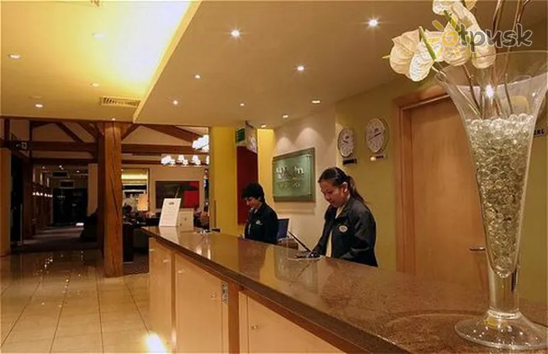 Фото отеля Holiday Inn Cambridge 3* Kembridža Lielbritānija vestibils un interjers