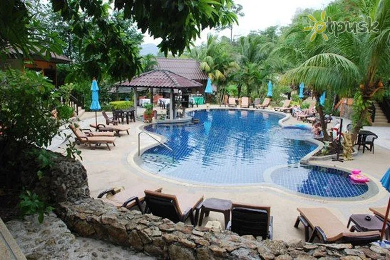 Фото отеля Absolute Patong Ville & Spa 3* apie. Puketas Tailandas išorė ir baseinai