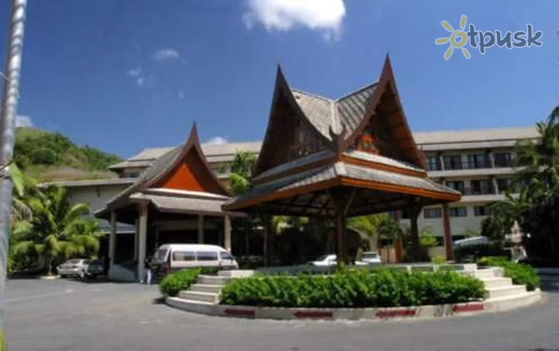 Фото отеля Radisson Resort & Suites Phuket 5* о. Пхукет Таиланд экстерьер и бассейны