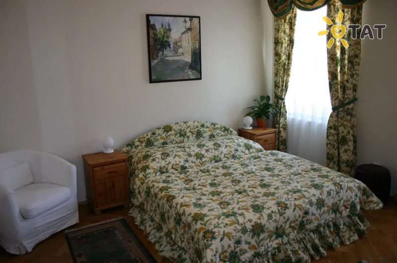 Фото отеля U Zlatych Nuzek 4* Прага Чехія номери