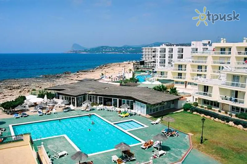 Фото отеля Ses Fontanellas Plaza 4* Ibiza Ispanija išorė ir baseinai