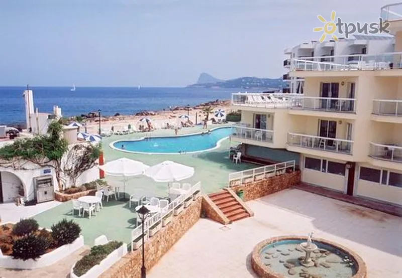 Фото отеля Ses Fontanellas Plaza 4* par. Ibiza Spānija ārpuse un baseini