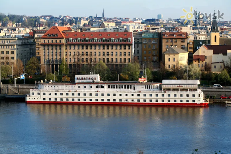 Фото отеля Botel Albatros 3* Прага Чехия экстерьер и бассейны