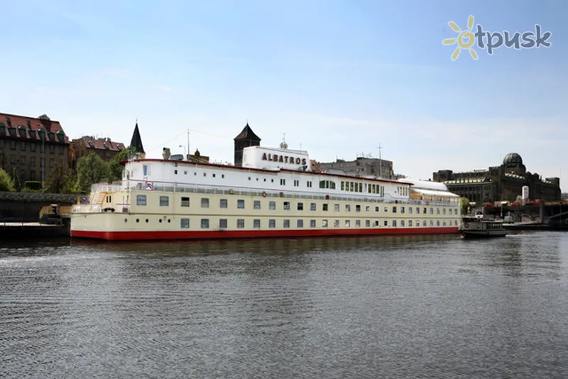 Фото отеля Botel Albatros 3* Прага Чехия экстерьер и бассейны