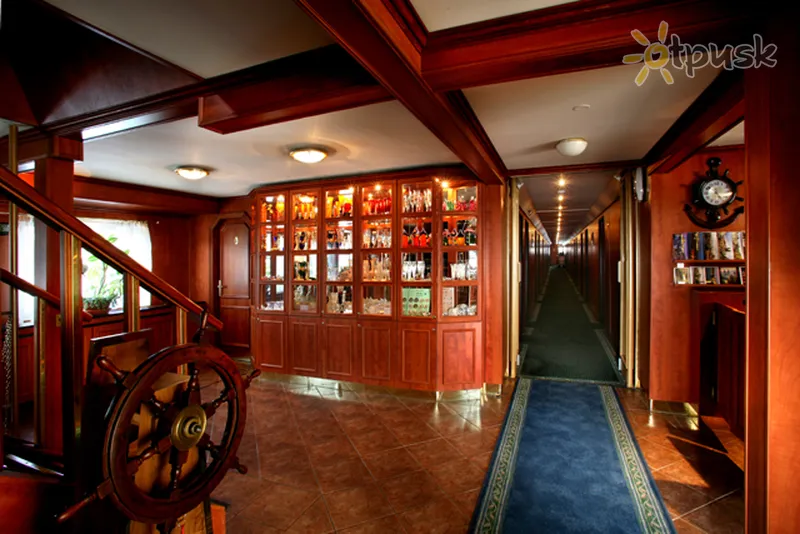 Фото отеля Botel Albatros 3* Прага Чехия лобби и интерьер