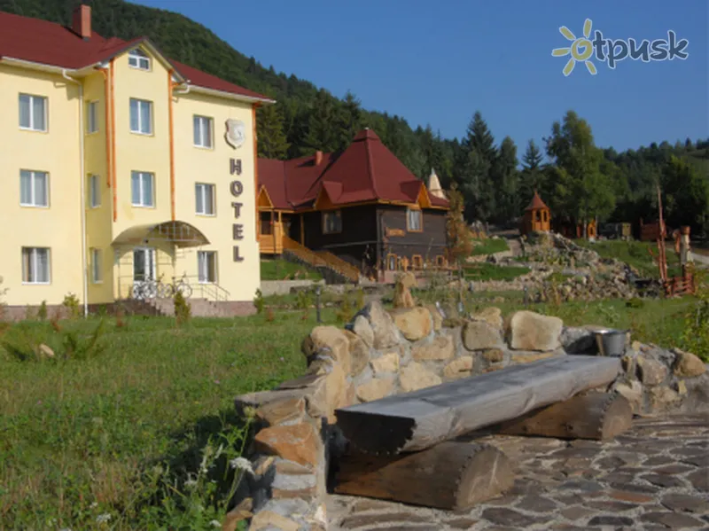Фото отеля Маеток Сокильське 3* Косов Украина - Карпаты экстерьер и бассейны