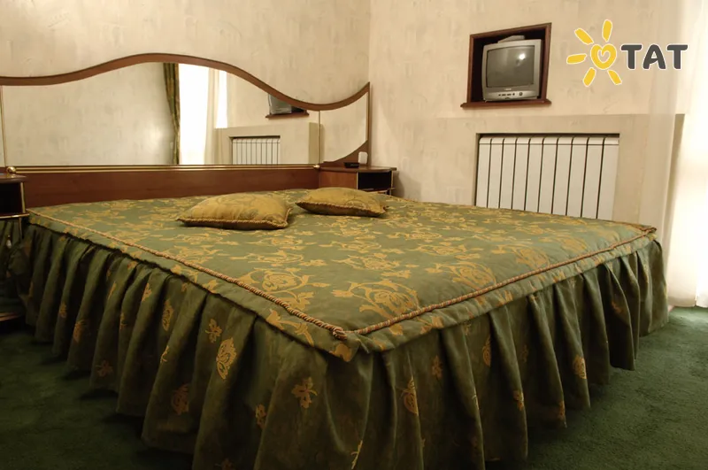 Фото отеля Дніпровський 3* Київ Україна номери
