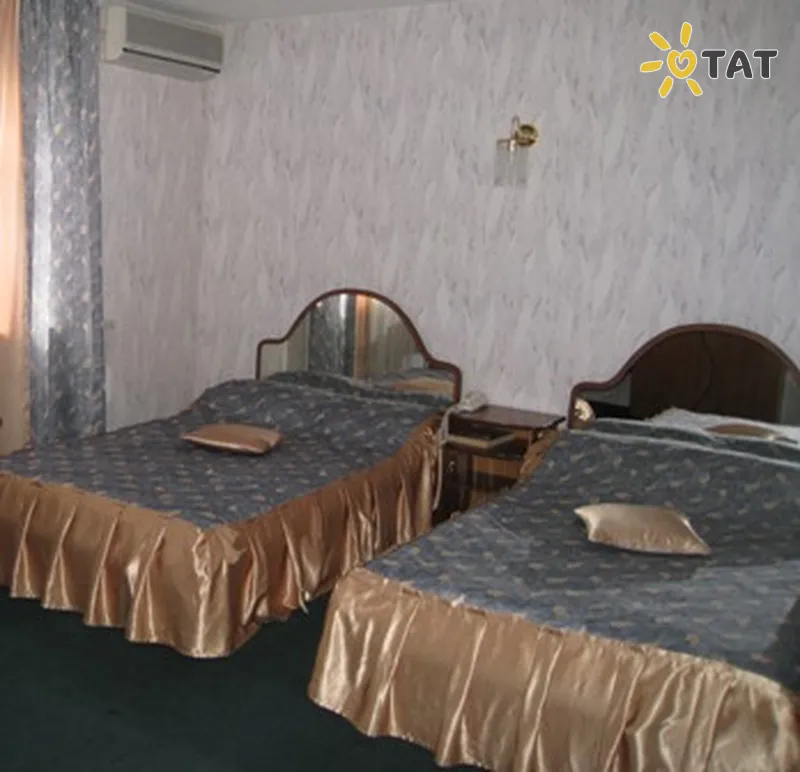 Фото отеля Дніпровський 3* Київ Україна номери