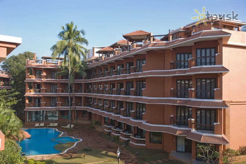 Фото отеля The Baga Marina Beach Resort & Hotel 3* Северный Гоа Индия экстерьер и бассейны