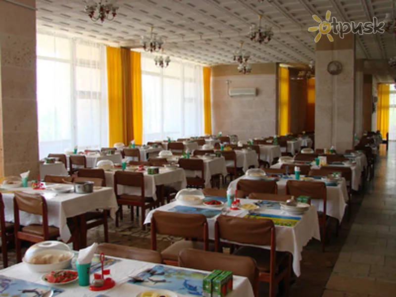 Фото отеля Горняк 1* Nikolajevka Krima bāri un restorāni