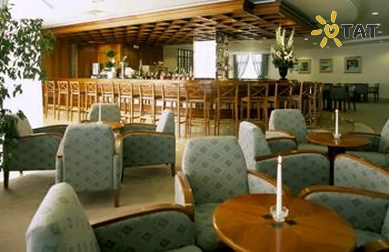 Фото отеля Club Cala Millor 3* о. Майорка Іспанія бари та ресторани
