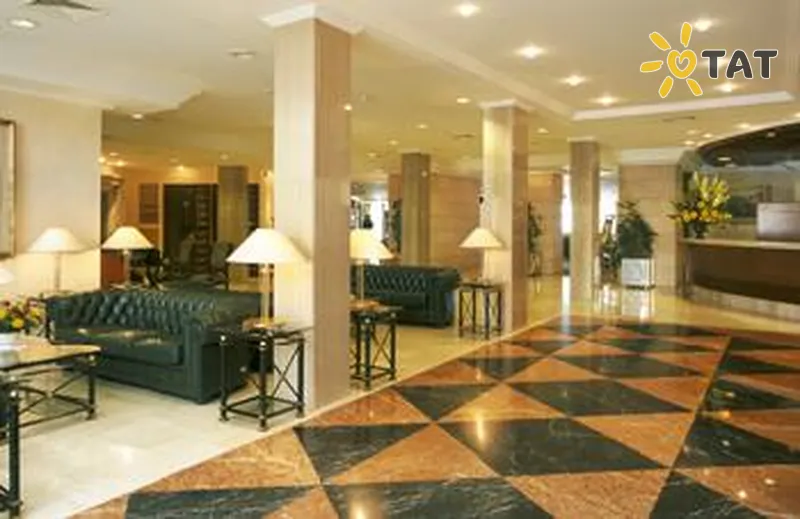 Фото отеля Club Cala Millor 3* о. Майорка Іспанія лобі та інтер'єр