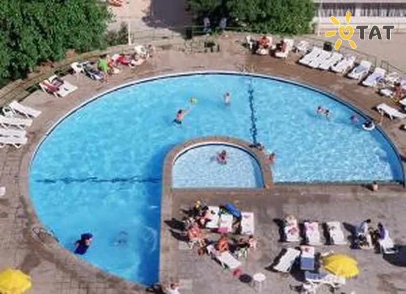 Фото отеля Kontiki 3* о. Майорка Іспанія екстер'єр та басейни