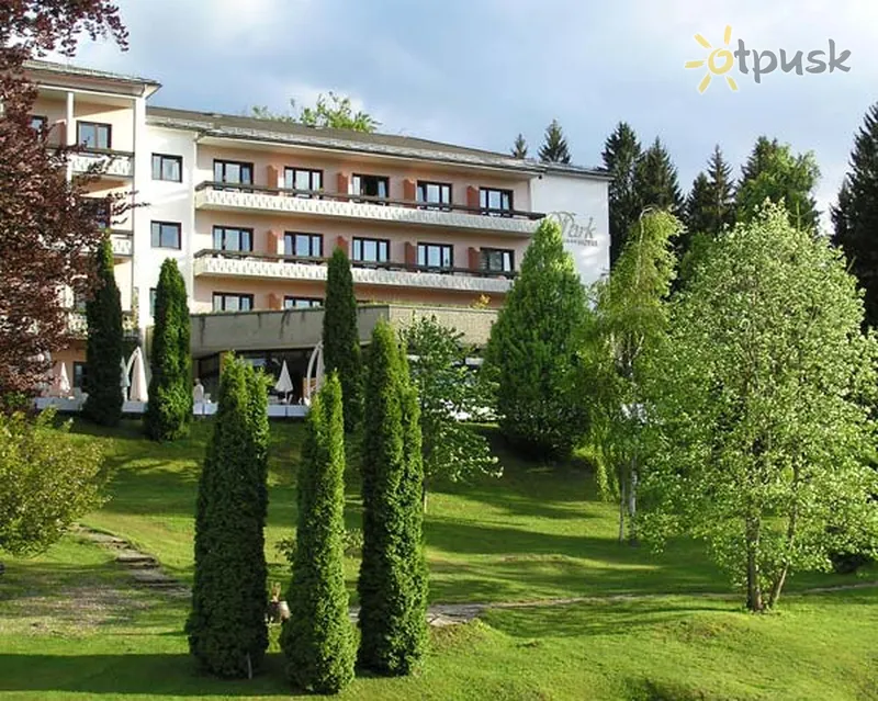 Фото отеля Sonnenhotel Parkvillen 4* Фельден Австрия экстерьер и бассейны