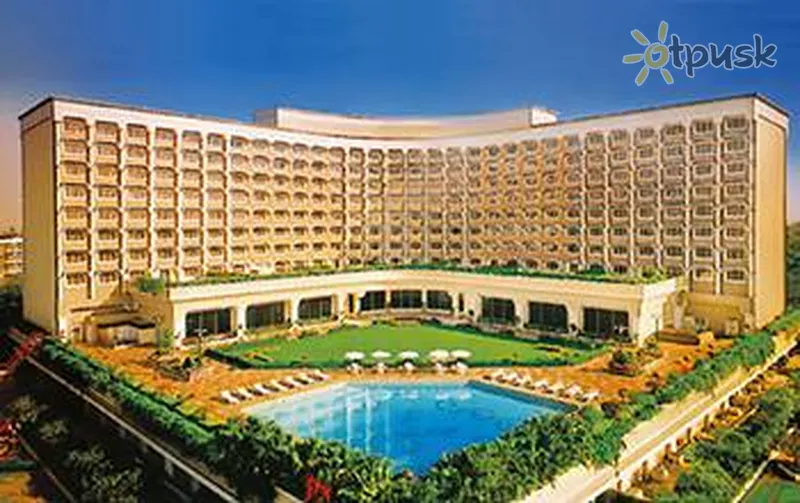 Фото отеля Taj Palace 5* Дели Индия экстерьер и бассейны
