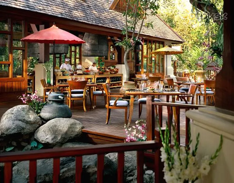 Фото отеля Four Seasons Resort Chiang Mai 5* Čiangmajus Tailandas barai ir restoranai