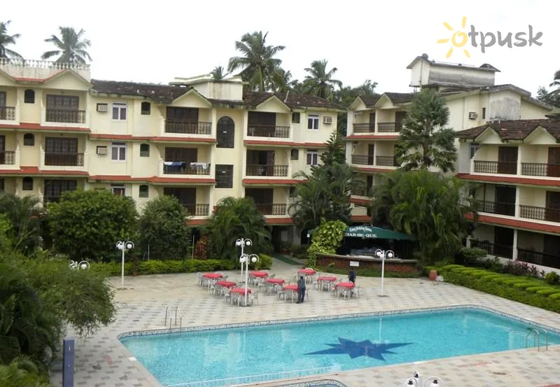 Фото отеля Kamat Holiday Homes Resort 3* Šiaurės Goa Indija išorė ir baseinai