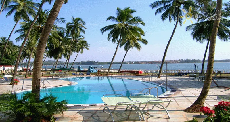 Фото отеля Dolphin Bay 3* Северный Гоа Индия экстерьер и бассейны