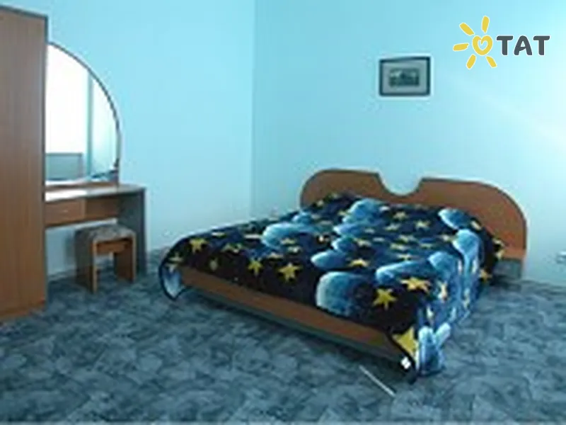Фото отеля Київ 2* Євпаторія Крим номери