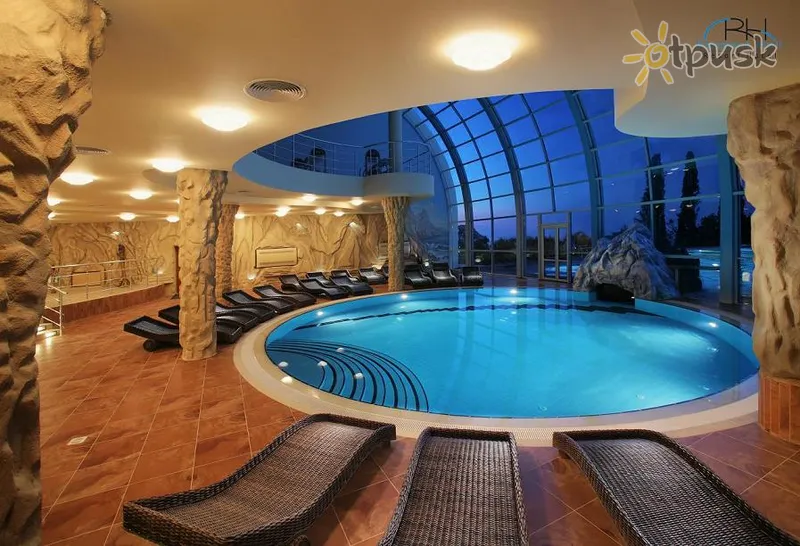 Фото отеля Respect Hall Resort & SPA 4* Koreiz Krymas išorė ir baseinai