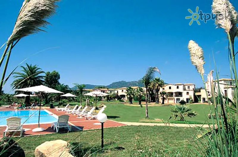 Фото отеля Baia Delle Palme Residence 3* о. Сардиния Италия экстерьер и бассейны