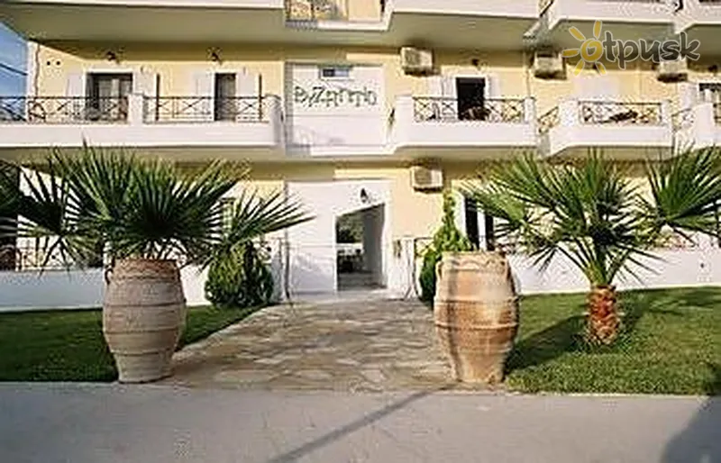 Фото отеля Byzantion 3* Igoumenitsa Grieķija ārpuse un baseini
