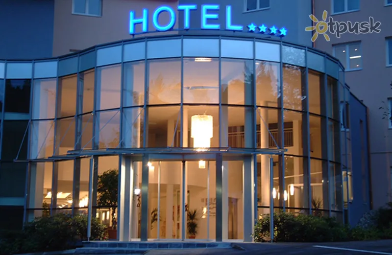 Фото отеля Ferienhotel Woerthersee 3* Каринтия Австрия экстерьер и бассейны