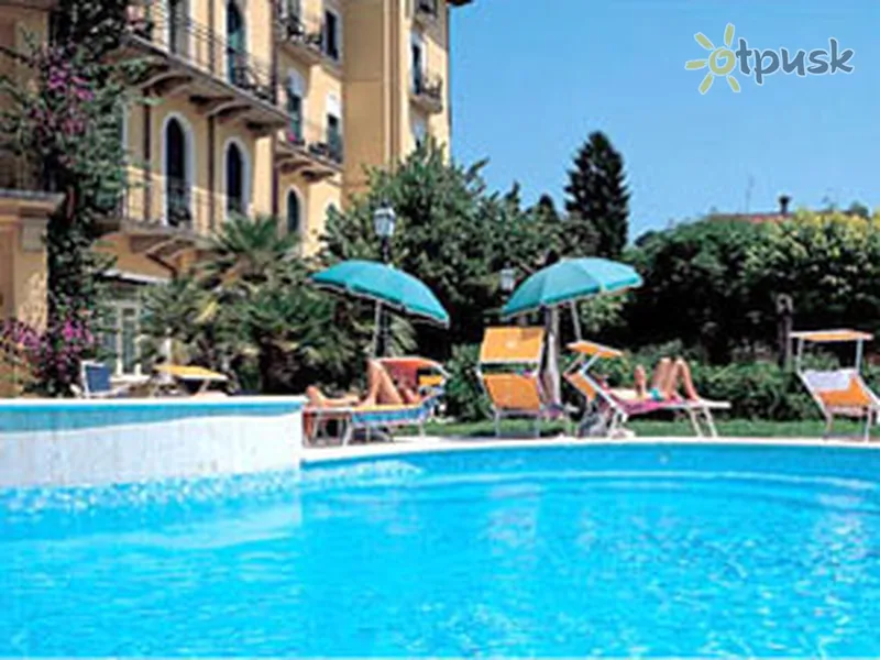 Фото отеля Galeazzi Hotel 4* Ežeras garda Italija išorė ir baseinai