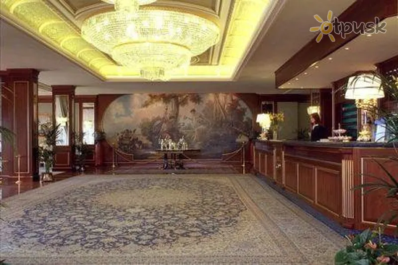 Фото отеля Grand Hotel Bristol 5* Ežeras Maggiore Italija fojė ir interjeras