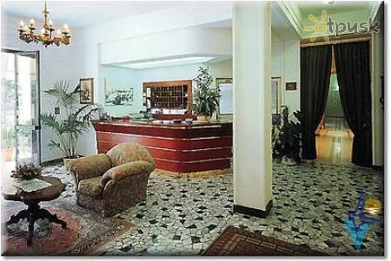 Фото отеля Astor Victoria 3* Forte dei Marmi Itālija vestibils un interjers