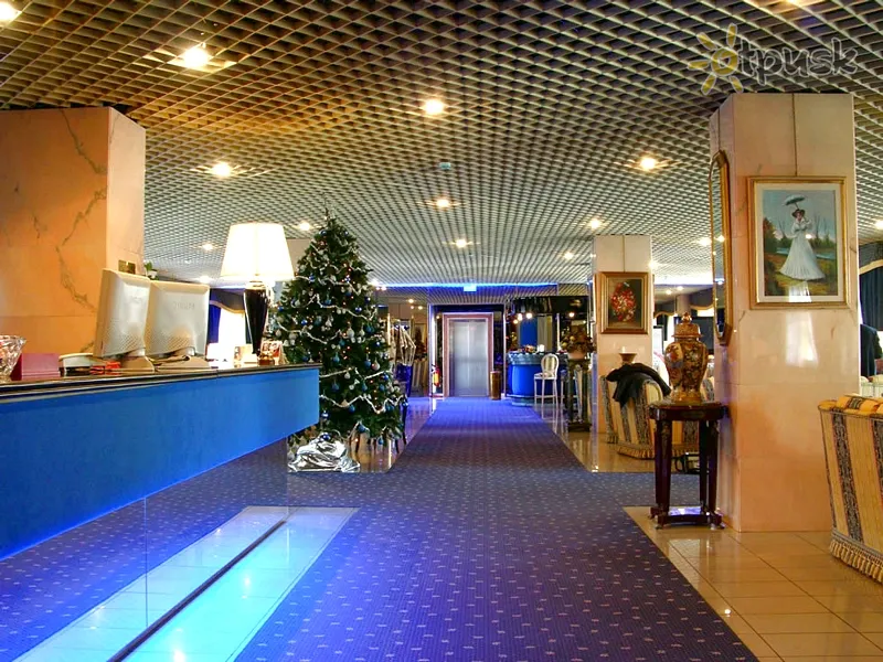 Фото отеля Grand Hotel Dei Cesari Anzio 4* Анцио Италия лобби и интерьер