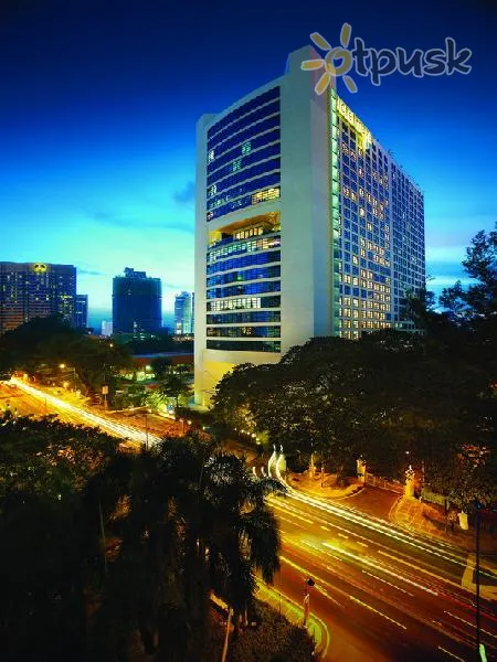 Фото отеля Maya Kuala Lumpur 5* Куала-Лумпур Малайзия экстерьер и бассейны