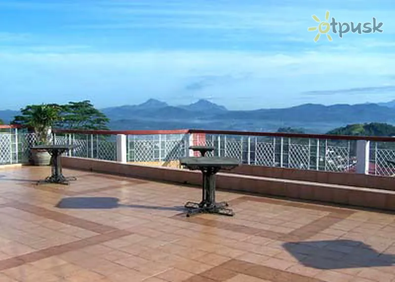 Фото отеля Topaz Hotel 4* Канді Шрі Ланка екстер'єр та басейни