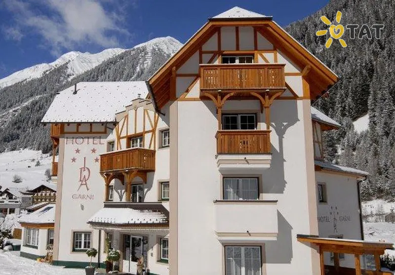 Фото отеля Garni Ida 4* Ішгль Австрія екстер'єр та басейни