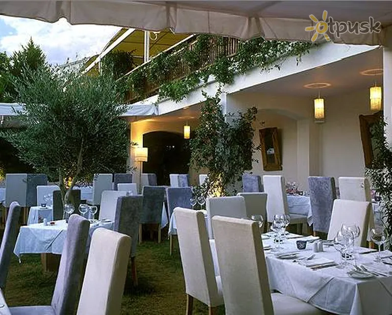 Фото отеля Plaza Vouliagmeni 4* Афіни Греція бари та ресторани