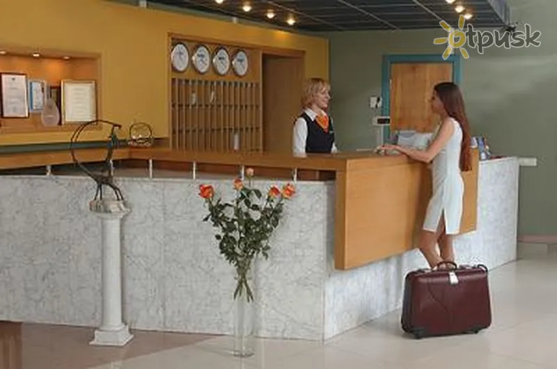 Фото отеля Centrum Uniquestay Hotel Vilnius 3* Вильнюс Литва лобби и интерьер