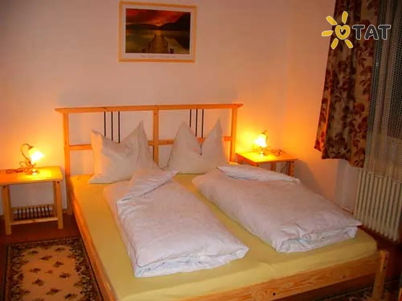 Фото отеля Gastehaus Schwab 3* Мета ам Зеї Австрія номери