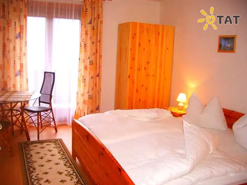 Фото отеля Gastehaus Schwab 3* Мета ам Зеї Австрія номери