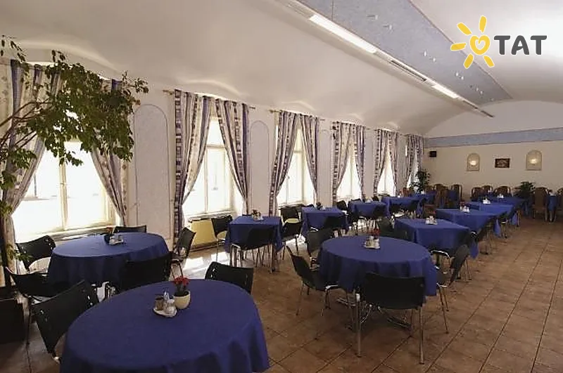 Фото отеля Junior 3* Прага Чехія бари та ресторани