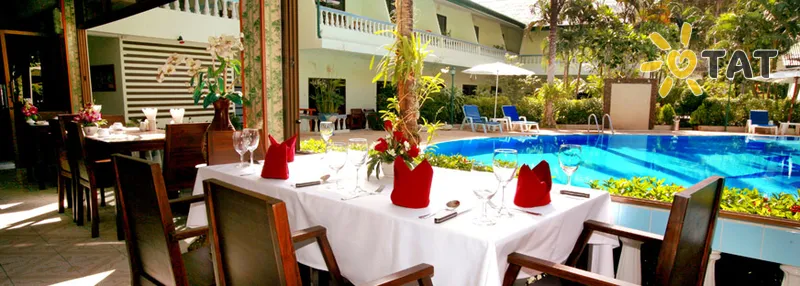 Фото отеля Malibu Island Club Resort 3* о. Пхукет Таїланд бари та ресторани
