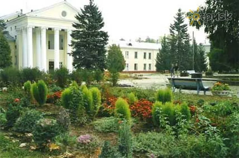 Фото отеля Лесное Озеро 3* Podmoskovje-Ziemeļi Krievija ārpuse un baseini