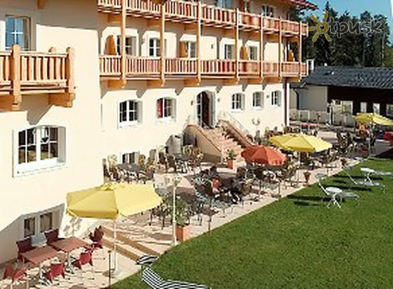 Фото отеля Panorama Sonnenresidenz Waldhotel 4* Зеефельд Австрия экстерьер и бассейны
