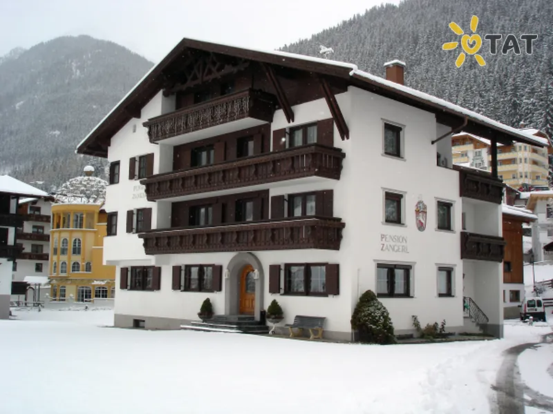 Фото отеля Pension Zangerl 3* Ішгль Австрія екстер'єр та басейни