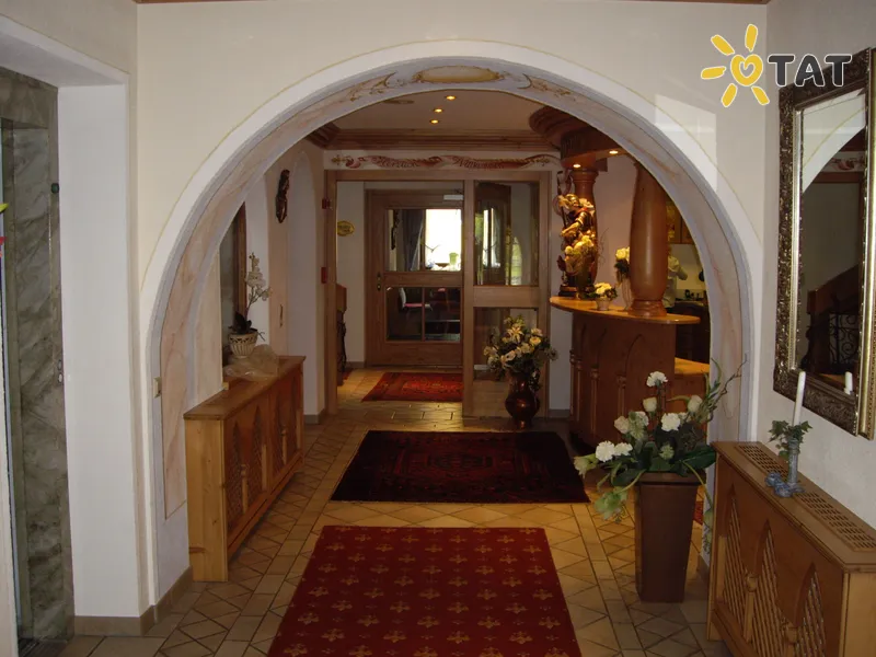 Фото отеля Garni Zangerl 3* Ішгль Австрія лобі та інтер'єр