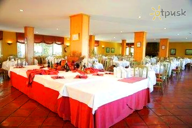 Фото отеля Santa Cruz 3* Сьерра-Невада Испания бары и рестораны