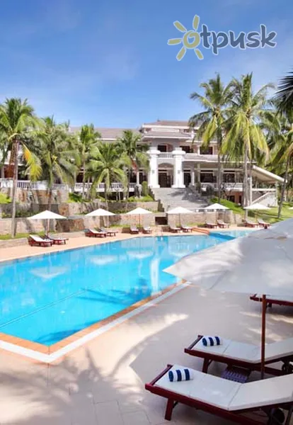 Фото отеля Amaryllis Resort 3* Фант'єт В'єтнам екстер'єр та басейни