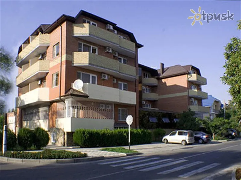 Фото отеля Старе місто 3* Анапа росія екстер'єр та басейни