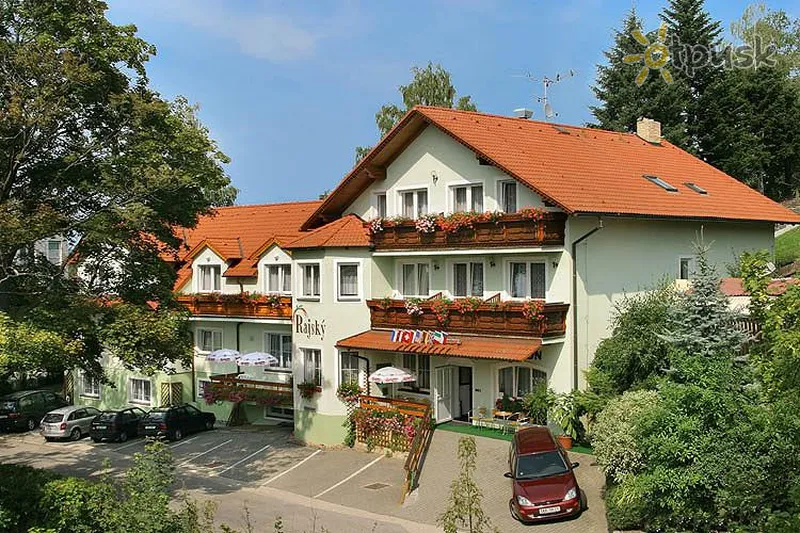 Фото отеля Rajsky Pension 3* Чешский Крумлов Чехия экстерьер и бассейны