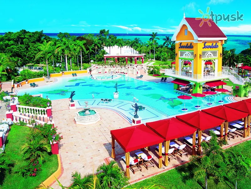 Фото отеля Sandals Grande Ocho Rios Beach & Villa Resort 5* Очо Риос Ямайка экстерьер и бассейны